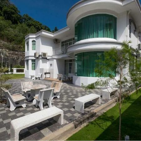 Vila 6, Persiaran Tanjung Bunga 3 Batu Feringgi Exteriér fotografie