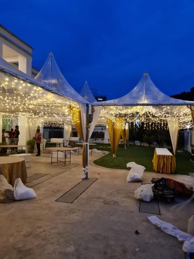 Vila 6, Persiaran Tanjung Bunga 3 Batu Feringgi Exteriér fotografie