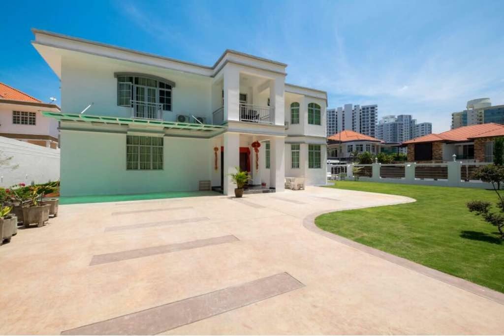 Vila 6, Persiaran Tanjung Bunga 3 Batu Feringgi Exteriér fotografie