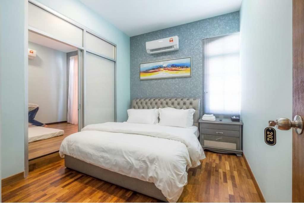 Vila 6, Persiaran Tanjung Bunga 3 Batu Feringgi Exteriér fotografie