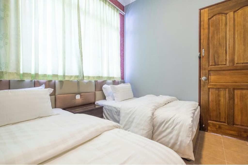 Vila 6, Persiaran Tanjung Bunga 3 Batu Feringgi Exteriér fotografie